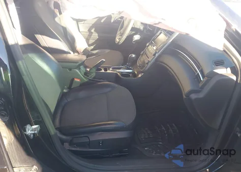 2015 Chevrolet Malibu 1Lt z USA, uszkodzony, nr VIN 1G11C5SL2FF279479